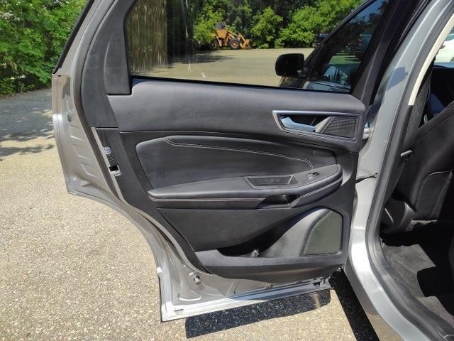 used 2022 Ford Edge car, priced at $24,295
