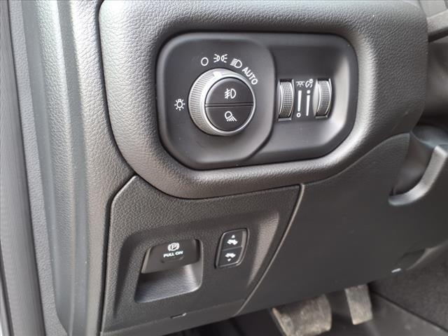 new 2025 Ram 1500 car, priced at $62,660