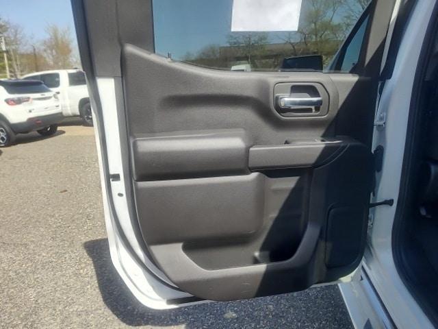 used 2024 Chevrolet Silverado 1500 car, priced at $39,995