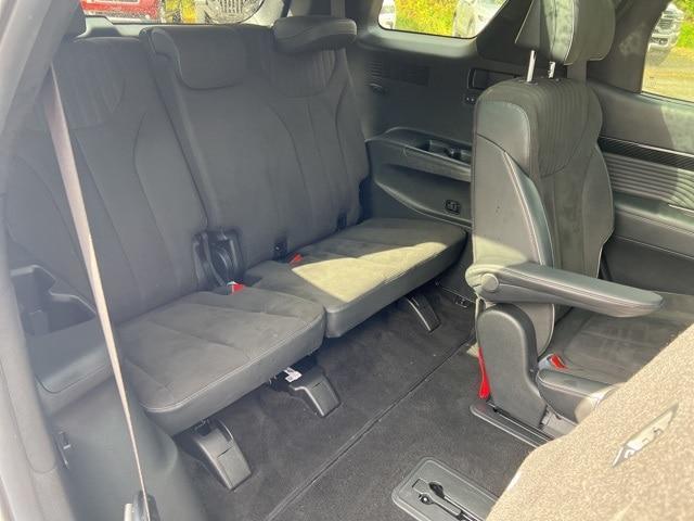 used 2024 Hyundai Palisade car, priced at $39,855