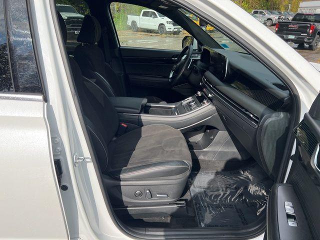 used 2024 Hyundai Palisade car, priced at $36,099