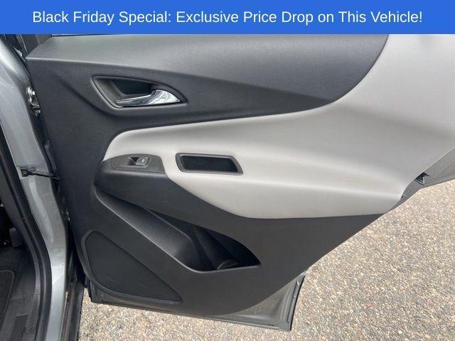 used 2023 Chevrolet Equinox car, priced at $17,999