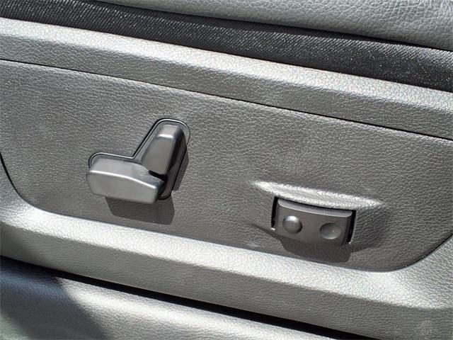new 2025 Ram 2500 car, priced at $67,280