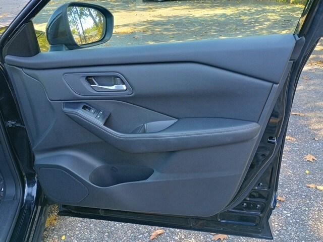 used 2024 Nissan Rogue car, priced at $21,212