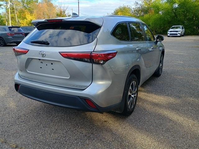 used 2023 Toyota Highlander car, priced at $33,795