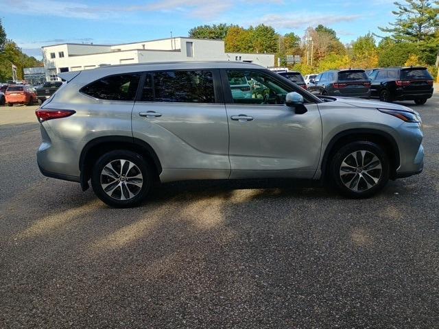 used 2023 Toyota Highlander car, priced at $33,795