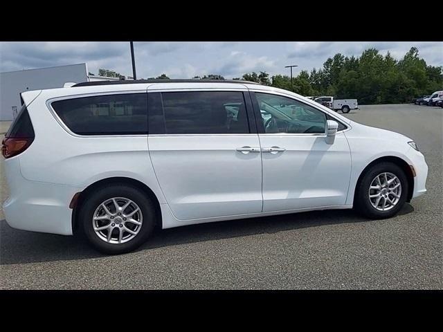 used 2022 Chrysler Pacifica car, priced at $20,999