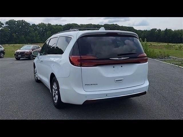 used 2022 Chrysler Pacifica car, priced at $21,999