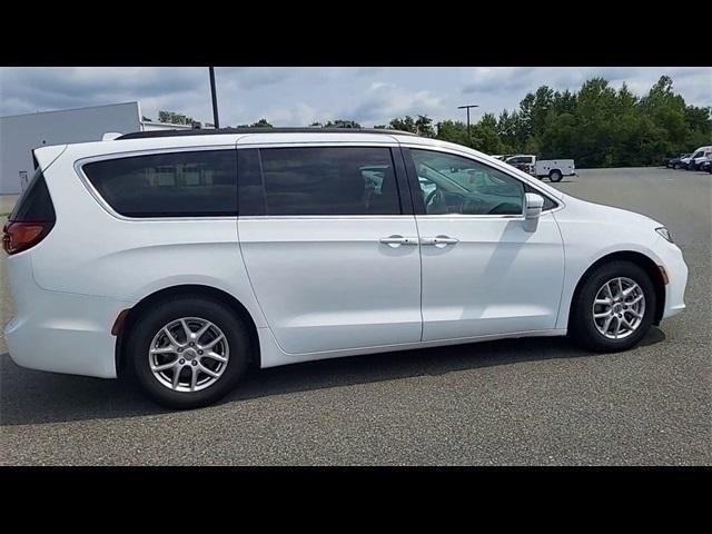 used 2022 Chrysler Pacifica car, priced at $21,999