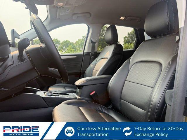 used 2022 Ford Escape car, priced at $24,169