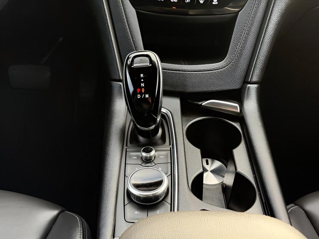 used 2025 Cadillac XT6 car, priced at $47,626