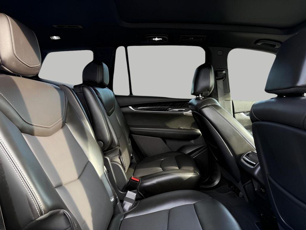 used 2025 Cadillac XT6 car, priced at $47,626