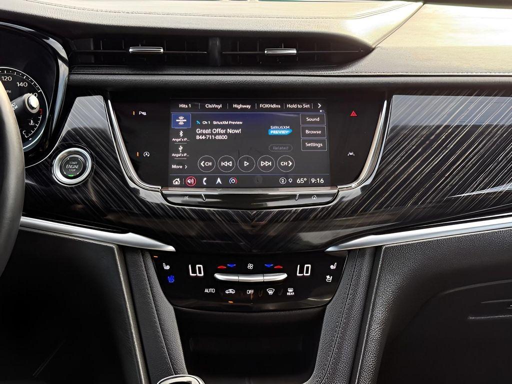 used 2025 Cadillac XT6 car, priced at $47,626