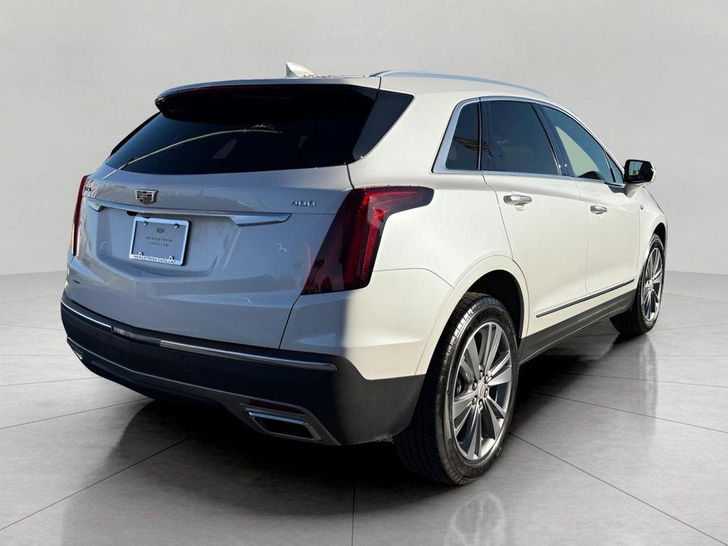 used 2025 Cadillac XT5 car, priced at $45,757