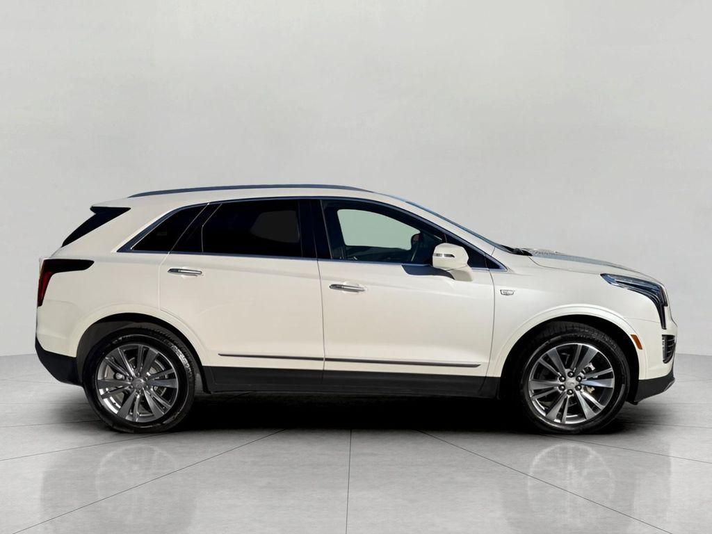 used 2025 Cadillac XT5 car, priced at $45,757