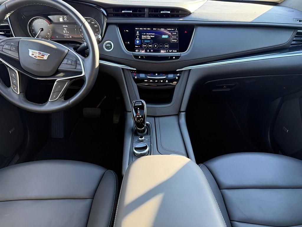 used 2025 Cadillac XT5 car, priced at $45,757