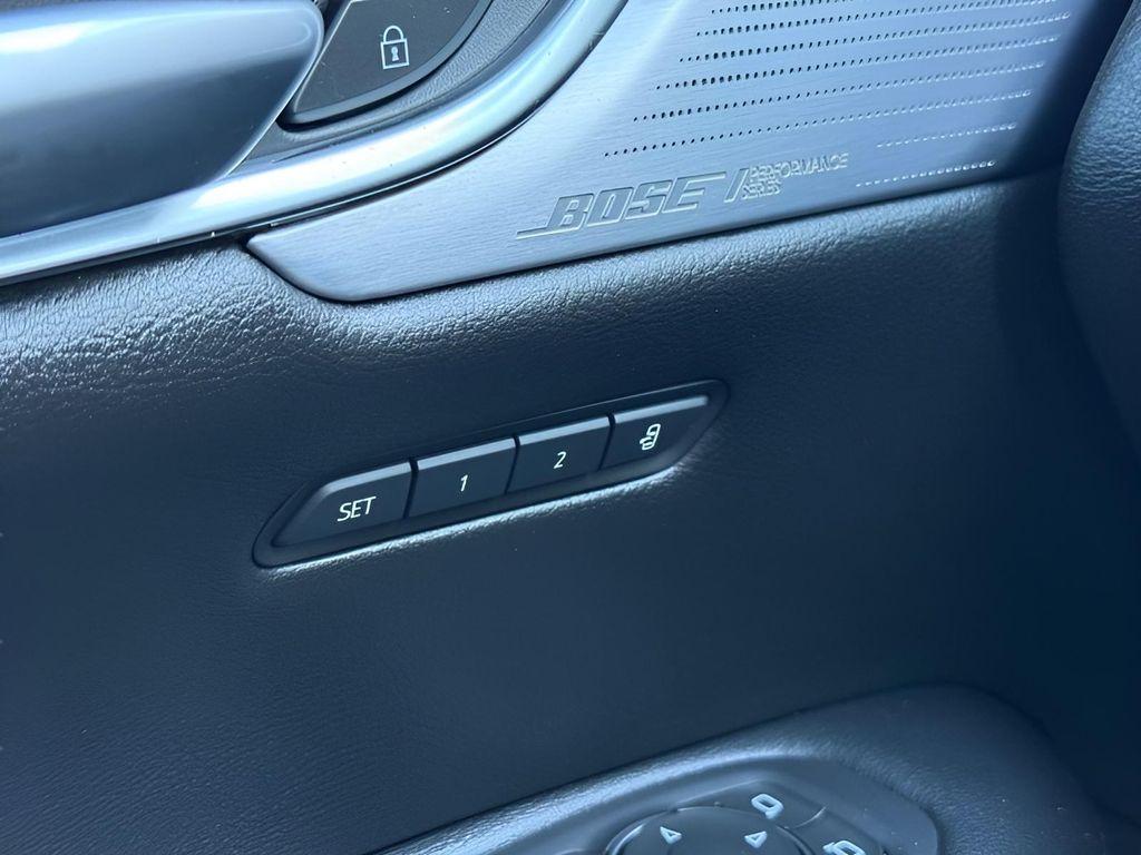 used 2025 Cadillac XT5 car, priced at $43,443