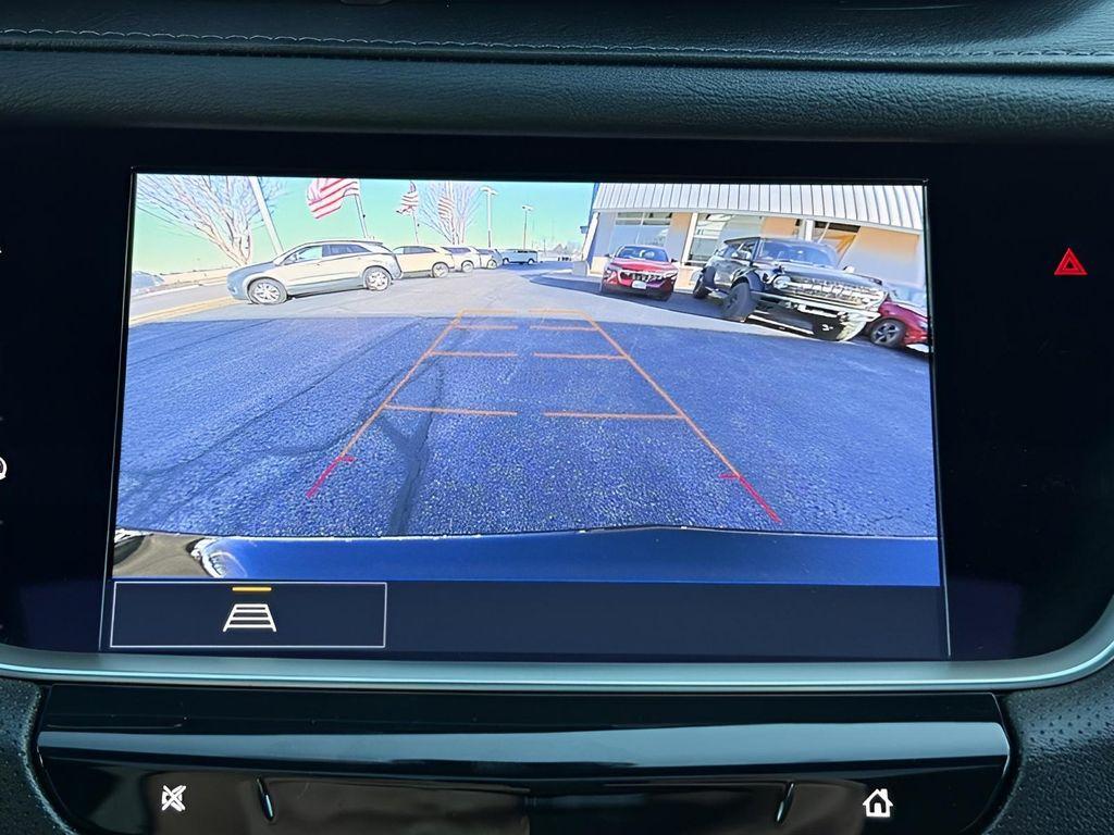 used 2025 Cadillac XT5 car, priced at $43,443