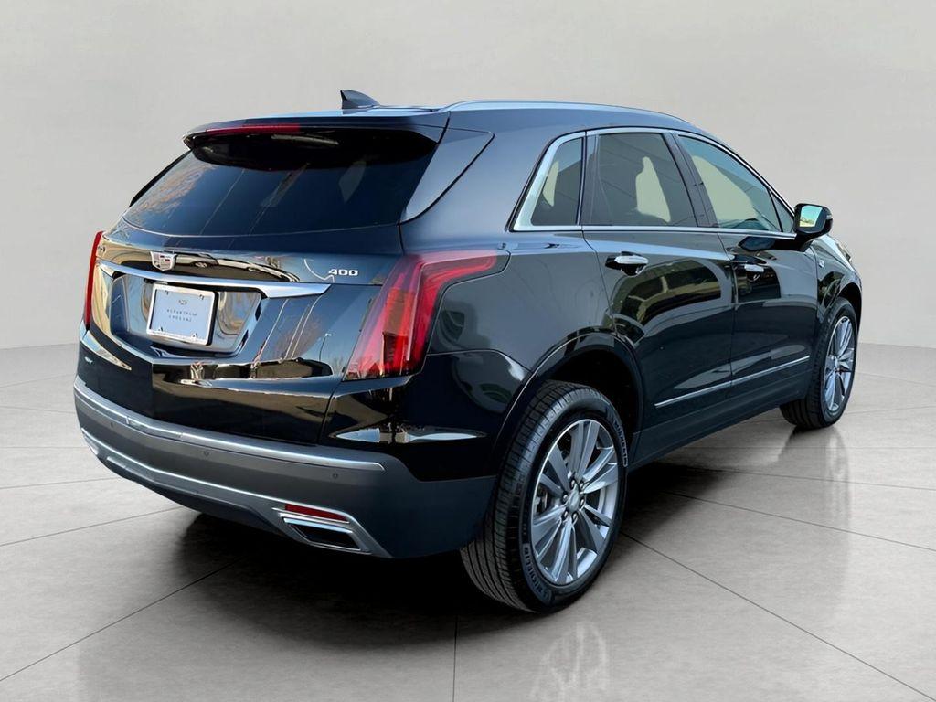 used 2025 Cadillac XT5 car, priced at $43,443