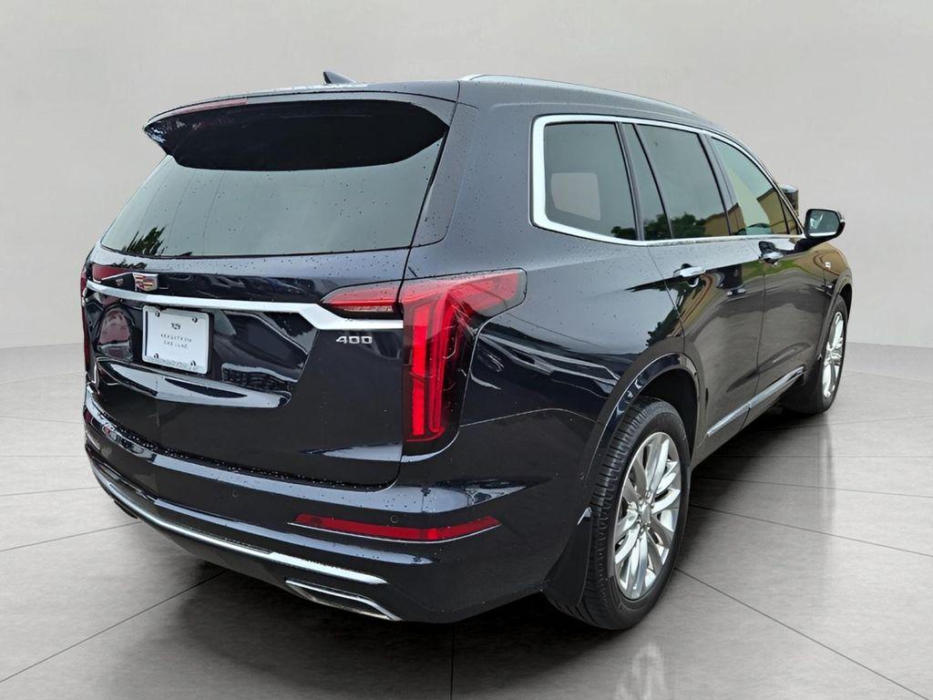 used 2021 Cadillac XT6 car, priced at $31,638