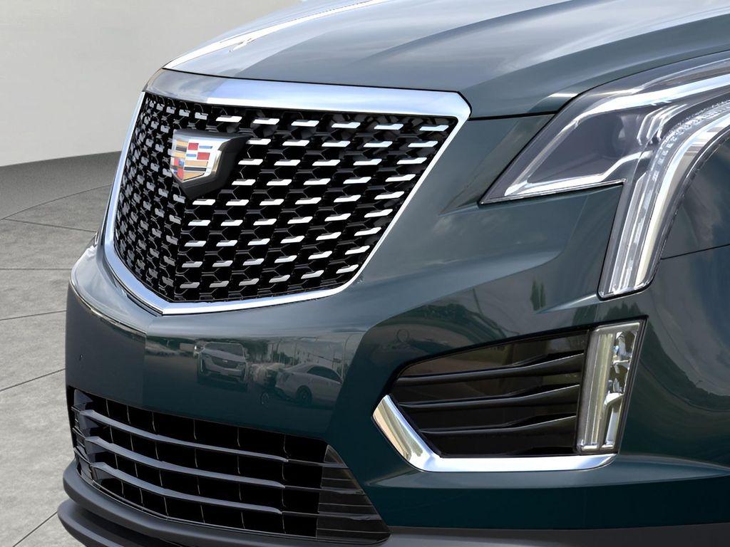 new 2025 Cadillac XT5 car, priced at $48,415