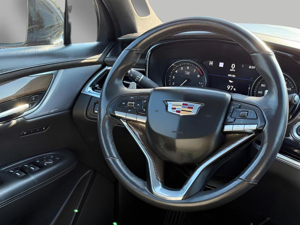 used 2020 Cadillac XT6 car, priced at $21,810