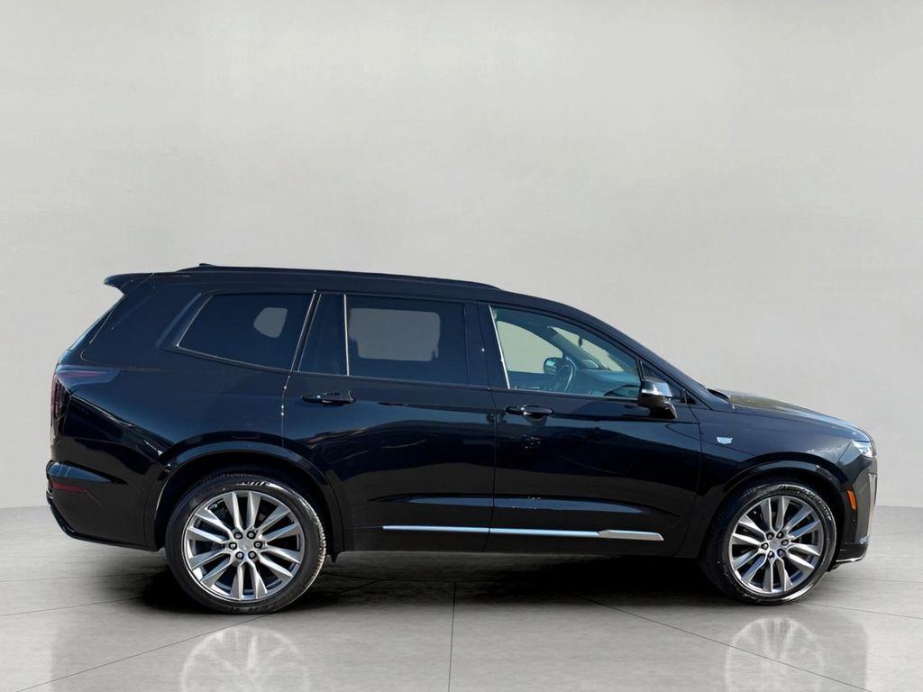used 2020 Cadillac XT6 car, priced at $21,810