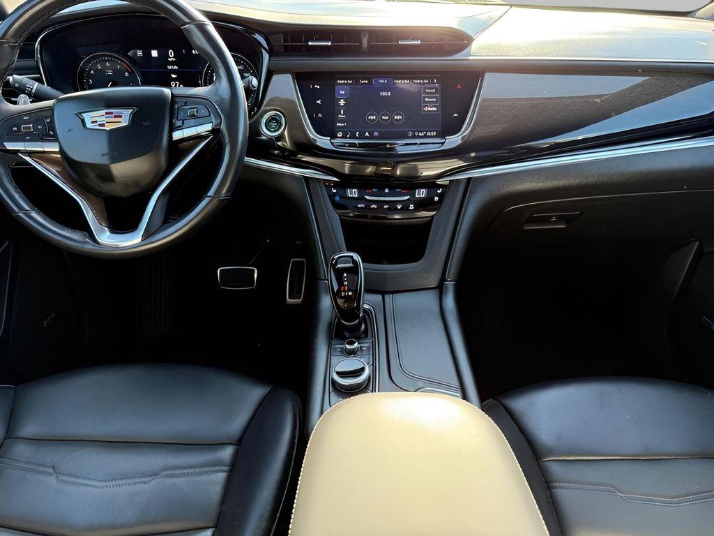 used 2020 Cadillac XT6 car, priced at $21,810
