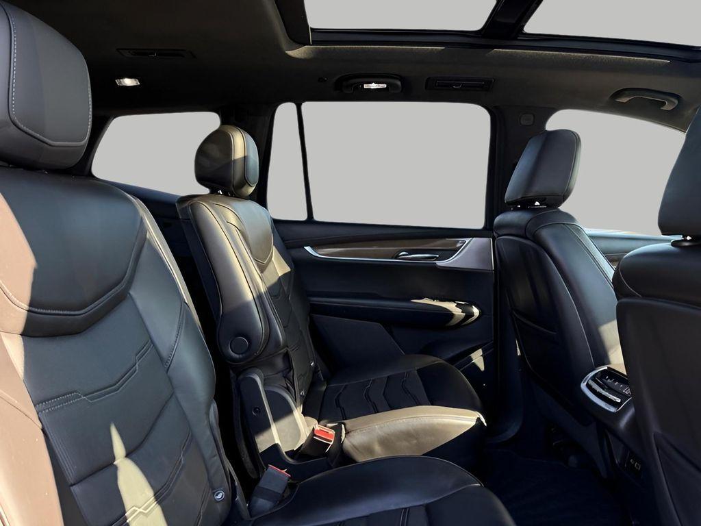 used 2020 Cadillac XT6 car, priced at $21,810