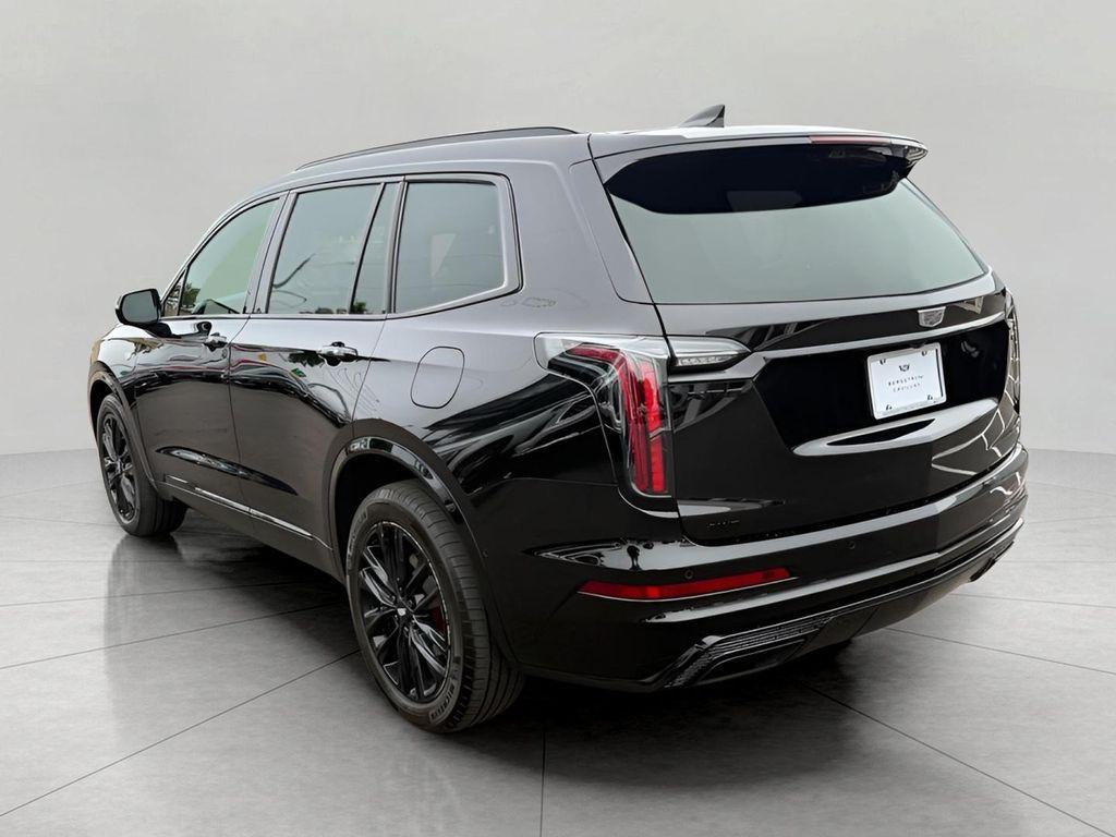 used 2023 Cadillac XT6 car, priced at $40,925