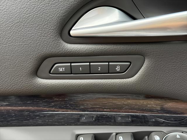 used 2025 Cadillac XT4 car, priced at $50,582