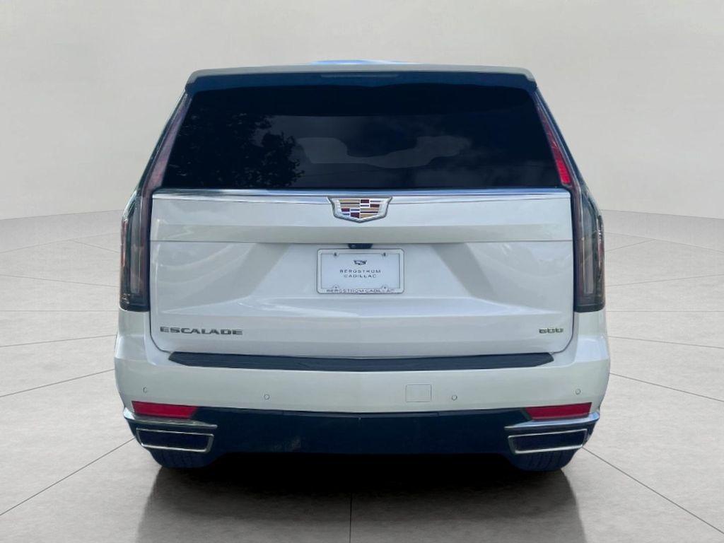 used 2023 Cadillac Escalade ESV car, priced at $68,799