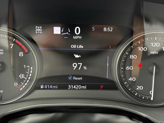 used 2024 Cadillac XT5 car, priced at $41,411