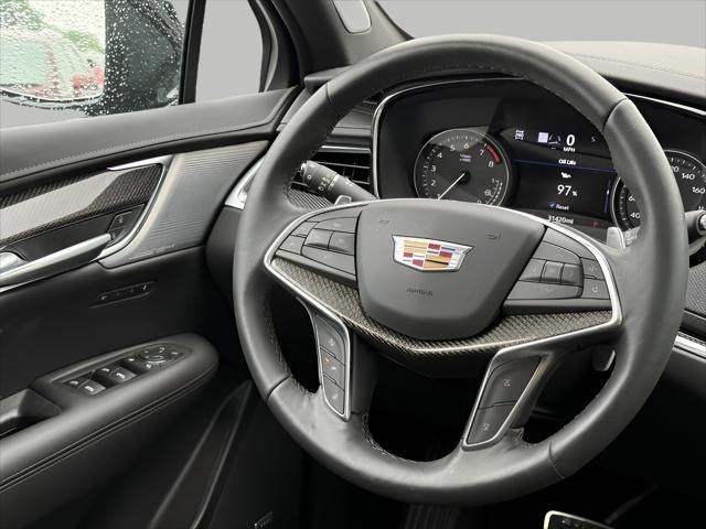 used 2024 Cadillac XT5 car, priced at $41,411