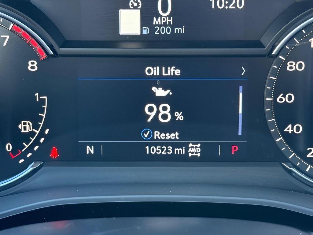 used 2025 Cadillac XT5 car, priced at $45,179