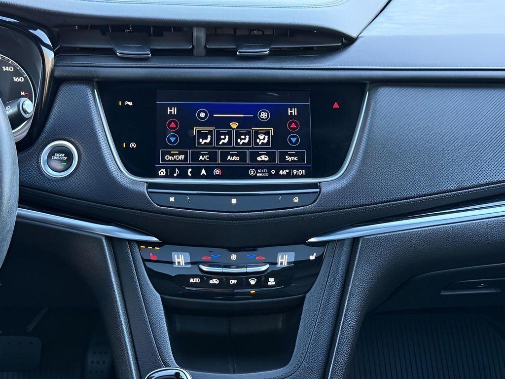 used 2021 Cadillac XT5 car, priced at $28,148