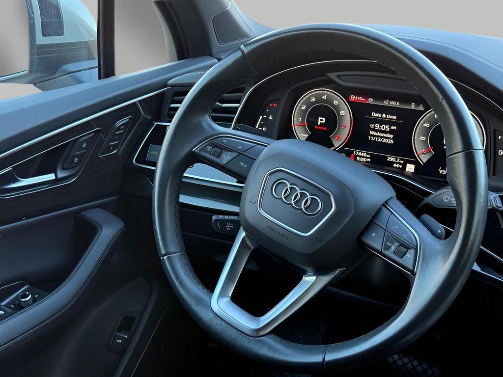 used 2024 Audi Q7 car, priced at $49,611