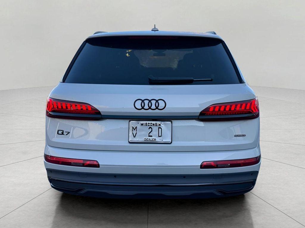 used 2024 Audi Q7 car, priced at $49,611