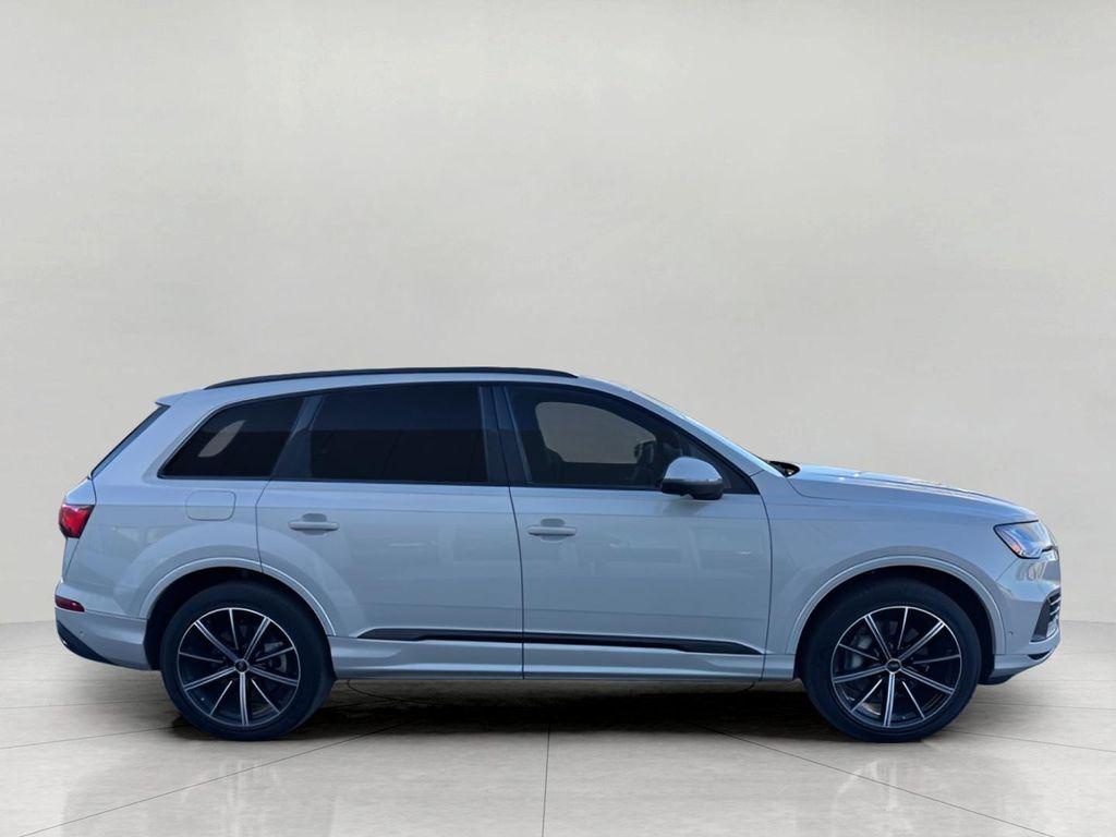 used 2024 Audi Q7 car, priced at $49,611