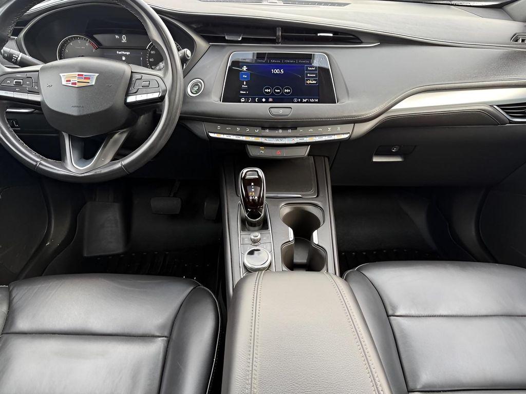 used 2022 Cadillac XT4 car, priced at $26,891