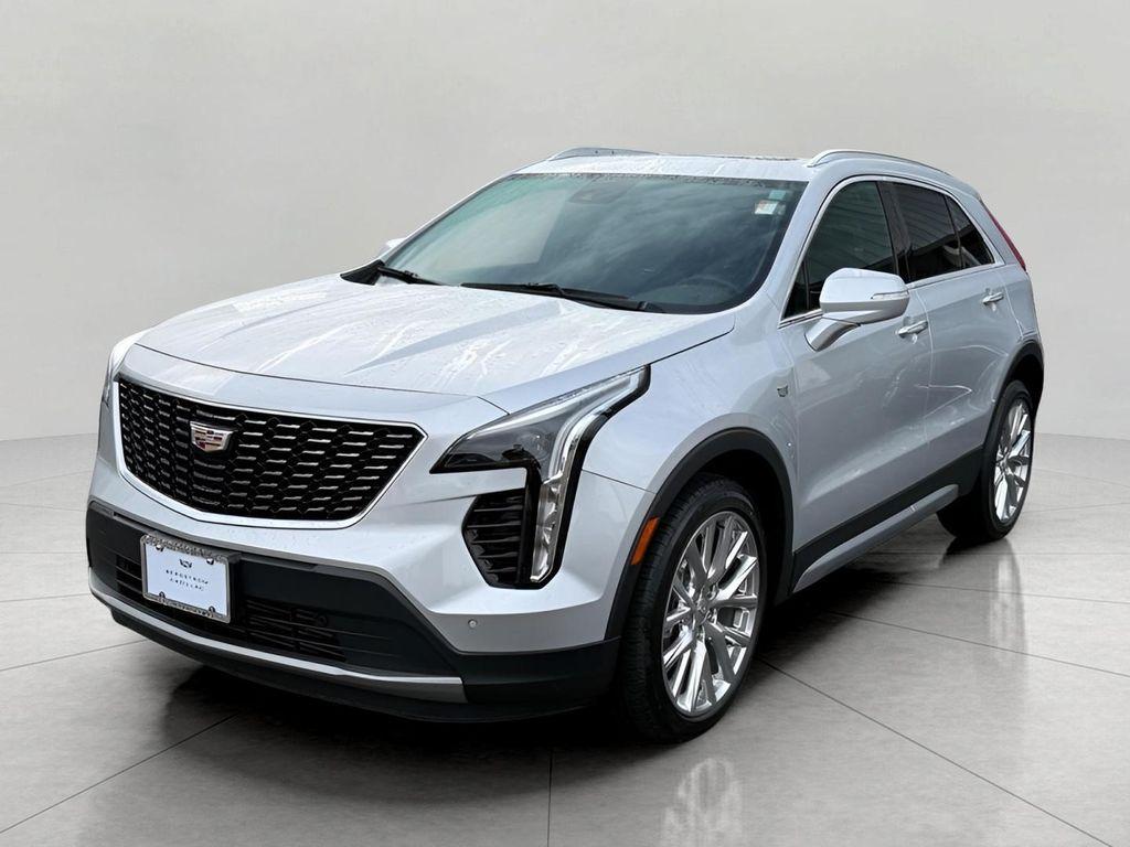 used 2022 Cadillac XT4 car, priced at $26,891