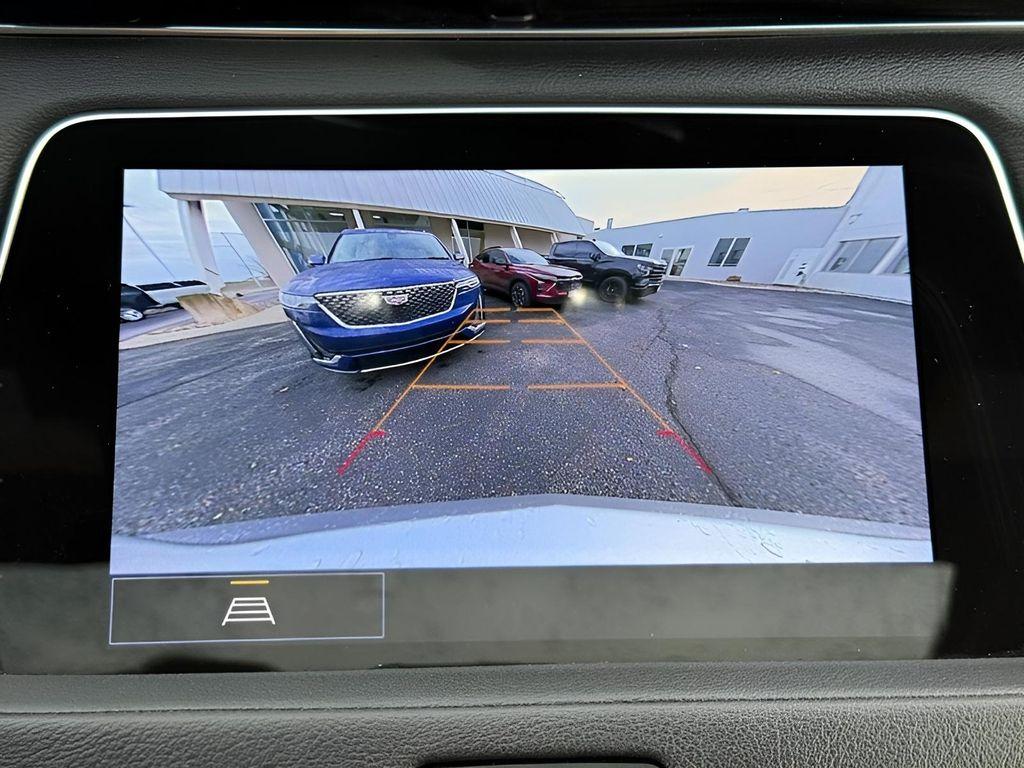 used 2022 Cadillac XT4 car, priced at $26,891