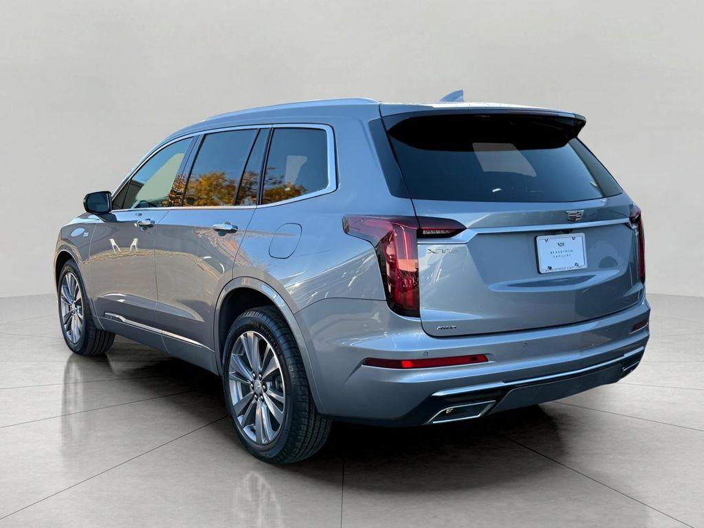 used 2025 Cadillac XT6 car, priced at $43,315