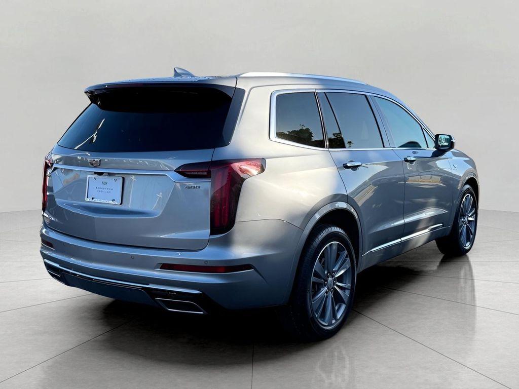 used 2025 Cadillac XT6 car, priced at $43,315