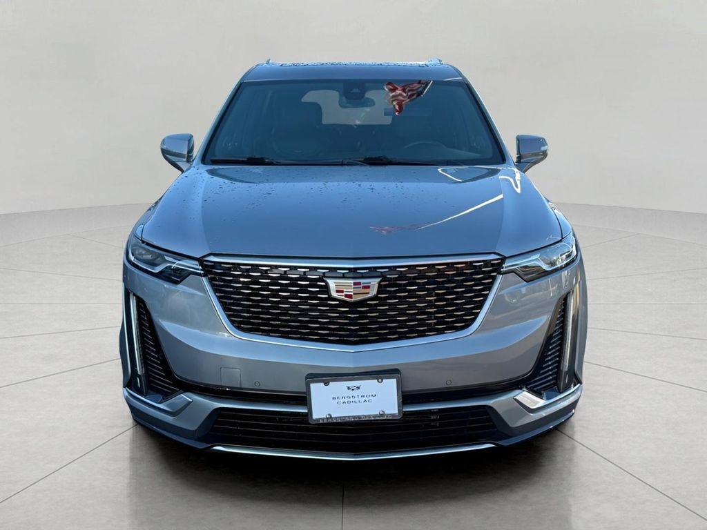 used 2025 Cadillac XT6 car, priced at $43,315