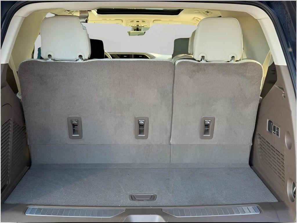 used 2021 GMC Yukon car, priced at $43,401