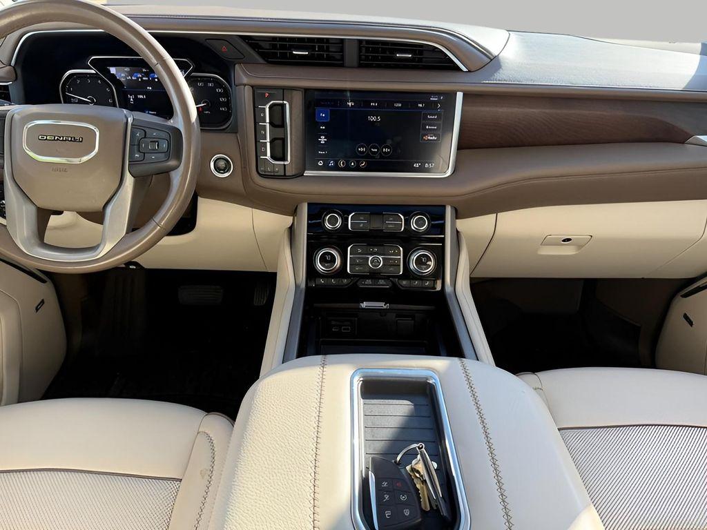 used 2021 GMC Yukon car, priced at $43,401
