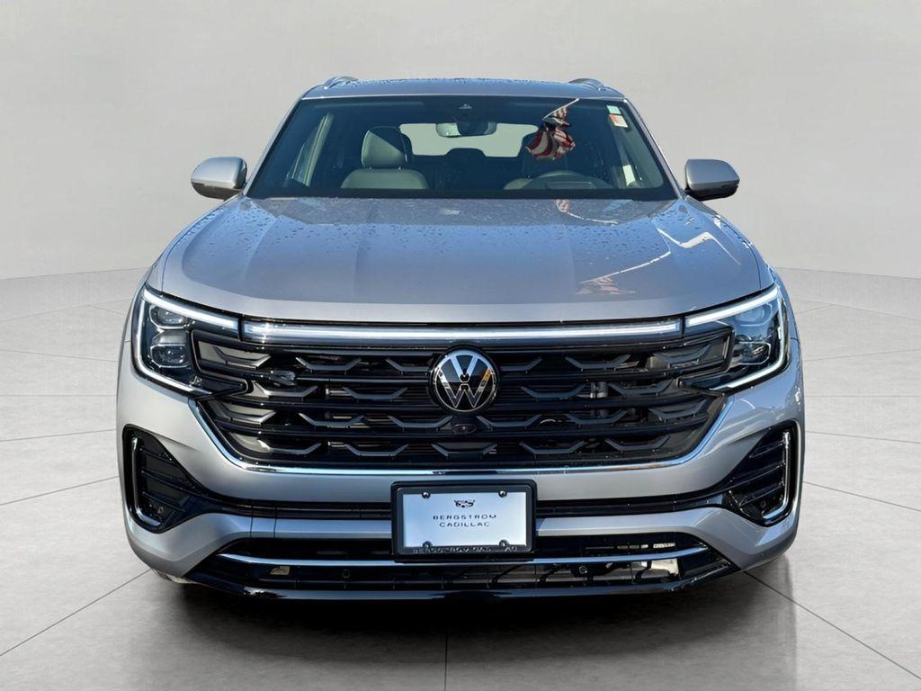 used 2024 Volkswagen Atlas Cross Sport car, priced at $40,675