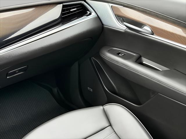 used 2024 Cadillac XT6 car, priced at $51,985