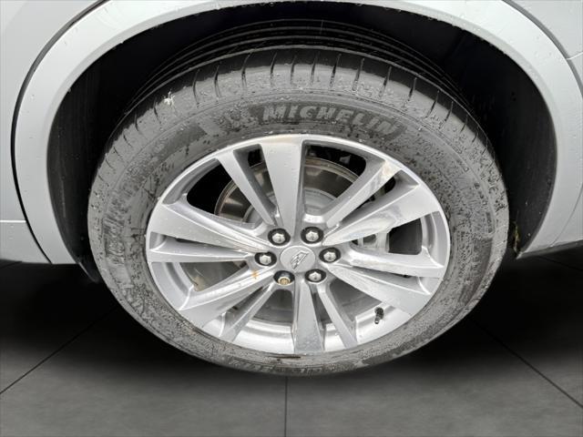 used 2024 Cadillac XT6 car, priced at $51,985
